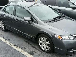 Honda Civic LX 2011