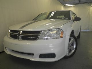 Used 2011 Dodge Avenger Mainstreet in Memphis, Tennessee