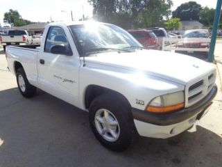 Used 2000 Dodge Dakota in Grand Island, Nebraska