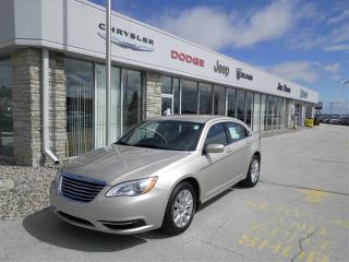 Used 2014 Chrysler 200 LX in Sturgeon Bay, Wisconsin