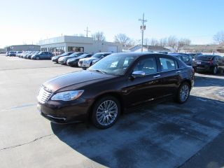 Used 2012 Chrysler 200 Limited in Grand Island, Nebraska