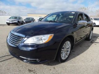 Used 2012 Chrysler 200 Limited in Wichita, Kansas