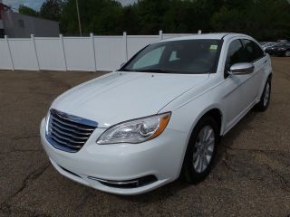 Used 2014 Chrysler 200 Limited in Mccomb, Mississippi