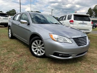 Used 2013 Chrysler 200 Limited in Americus, Georgia