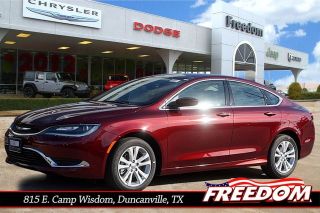 Used 2016 Chrysler 200 Limited in Duncanville, Texas
