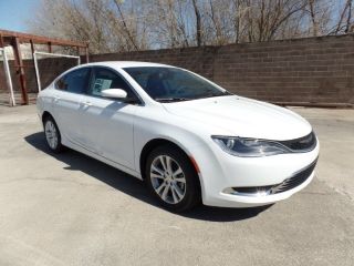 Used 2016 Chrysler 200 Limited in New Orleans, Louisiana
