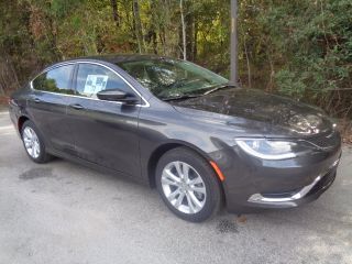 Used 2017 Chrysler 200 Limited in Florence, South Carolina