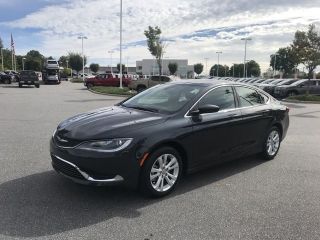 Used 2017 Chrysler 200 Limited in Hickory, North Carolina