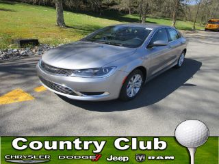 Used 2016 Chrysler 200 Limited in Clarksburg, West Virginia