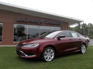 Used 2015 Chrysler 200 Limited in Lagrange, Indiana