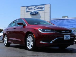 Used 2016 Chrysler 200 Limited in Midwest City, Oklahoma