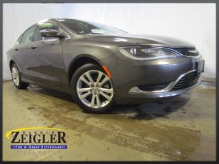 Used 2015 Chrysler 200 Limited in Kalamazoo, Michigan