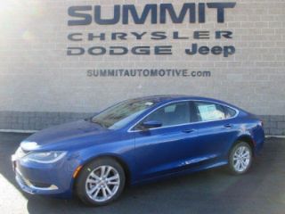 Used 2016 Chrysler 200 Limited in Fond Du Lac, Wisconsin