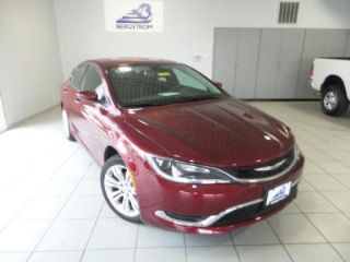 Used 2015 Chrysler 200 Limited in Oshkosh, Wisconsin