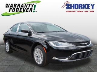 Used 2016 Chrysler 200 Limited in North Huntingdon, Pennsylvania