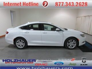 Used 2016 Chrysler 200 Limited in Nashville, Illinois