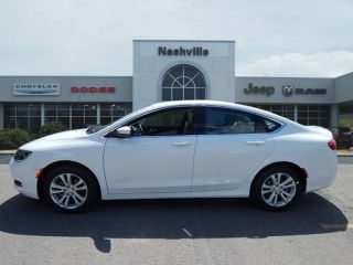 Used 2016 Chrysler 200 Limited in Nashville, Tennessee