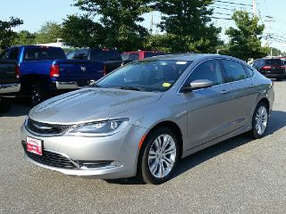 Used 2015 Chrysler 200 Limited in Brunswick, Maine