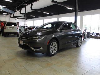 Used 2015 Chrysler 200 Limited in Trenton, New Jersey