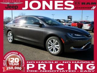 Used 2016 Chrysler 200 Limited in Savannah, Tennessee