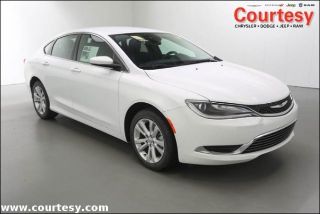 Used 2016 Chrysler 200 Limited in Grand Rapids, Michigan