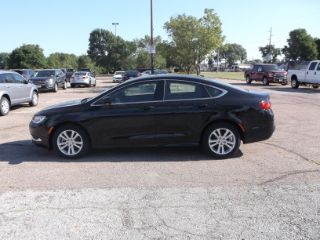 Used 2016 Chrysler 200 Limited in Le Mars, Iowa