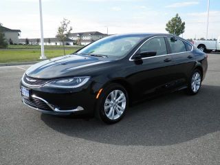Used 2016 Chrysler 200 Limited in Grand Forks, North Dakota