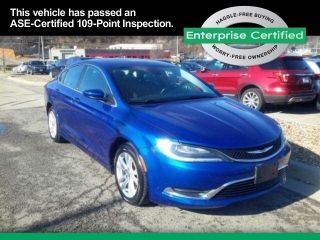 Used 2015 Chrysler 200 Limited in Independence, Missouri