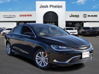 Used 2016 Chrysler 200 Limited in Countryside, Illinois