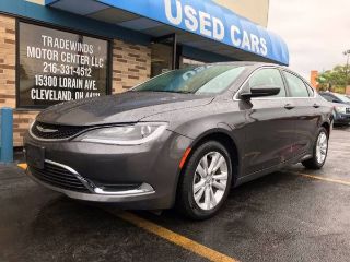 Used 2015 Chrysler 200 Limited in Cleveland, Ohio