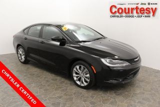 Used 2016 Chrysler 200 S in Grand Rapids, Michigan
