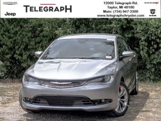 Used 2016 Chrysler 200 S in Taylor, Michigan