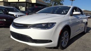 Used 2017 Chrysler 200 Touring in Chicago, Illinois
