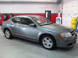Used 2013 Dodge Avenger SXT in Belleville, Illinois
