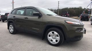 Used 2016 Jeep Cherokee Sport in Fruitland Park, Florida