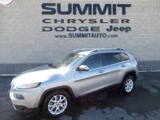 Used 2017 Jeep Cherokee Latitude in Fond Du Lac, Wisconsin