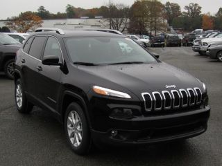 Used 2018 Jeep Cherokee Latitude in Richmond, Virginia