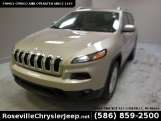 Used 2015 Jeep Cherokee Latitude in Roseville, Michigan