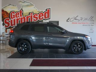 Used 2016 Jeep Cherokee Latitude in Surprise, Arizona