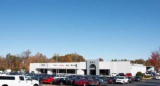 Used 2017 Jeep Cherokee Sport in Lexington, North Carolina