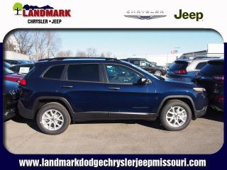 Used 2016 Jeep Cherokee Sport in Independence, Missouri