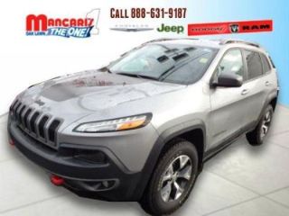 Used 2016 Jeep Cherokee Trailhawk in Oak Lawn, Illinois