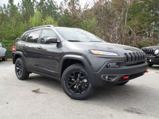 Used 2017 Jeep Cherokee Trailhawk in Fayetteville, North Carolina