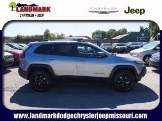 Used 2016 Jeep Cherokee Trailhawk in Independence, Missouri