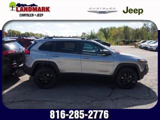 Used 2016 Jeep Cherokee Trailhawk in Independence, Missouri