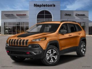 Used 2016 Jeep Cherokee Trailhawk in Saint Peters, Missouri