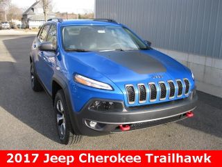 Used 2017 Jeep Cherokee Trailhawk in Cadillac, Michigan