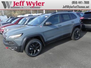 Used 2015 Jeep Cherokee Trailhawk in Fort Thomas, Kentucky