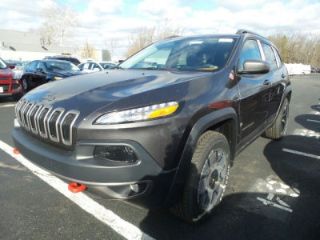 Used 2016 Jeep Cherokee Trailhawk in Horsham, Pennsylvania