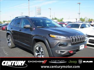 Used 2018 Jeep Cherokee Trailhawk in Wentzville, Missouri